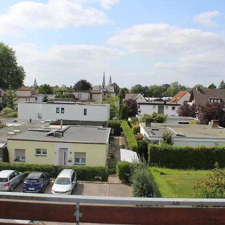 1 In Dreizimmer Innenstadt Ferien 아파트 렘고