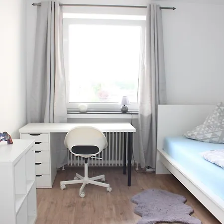 1 In Dreizimmer Innenstadt Ferien 아파트 *