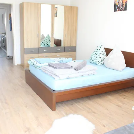 Апартаменты 1 In Dreizimmer Innenstadt Ferien Лемго