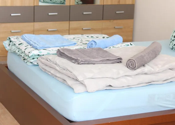 Апартаменты 1 In Dreizimmer Innenstadt Ferien *