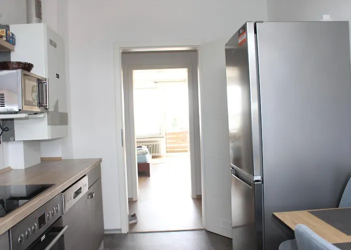 Appartement 1 In Dreizimmer Innenstadt Ferien *